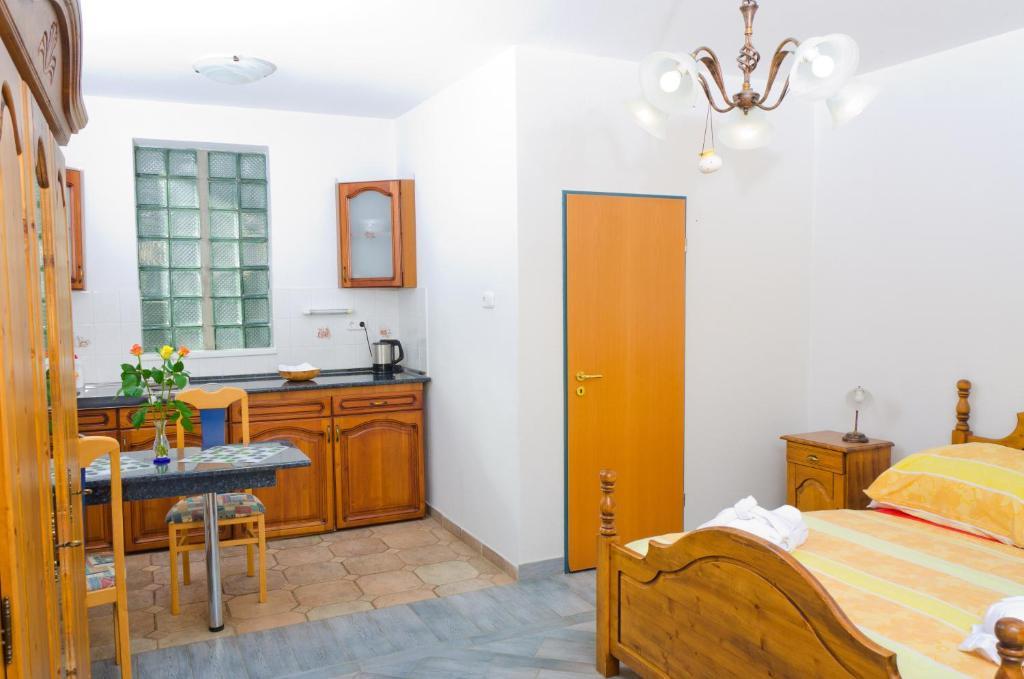 Samson Apartment Хайдусобосло Экстерьер фото